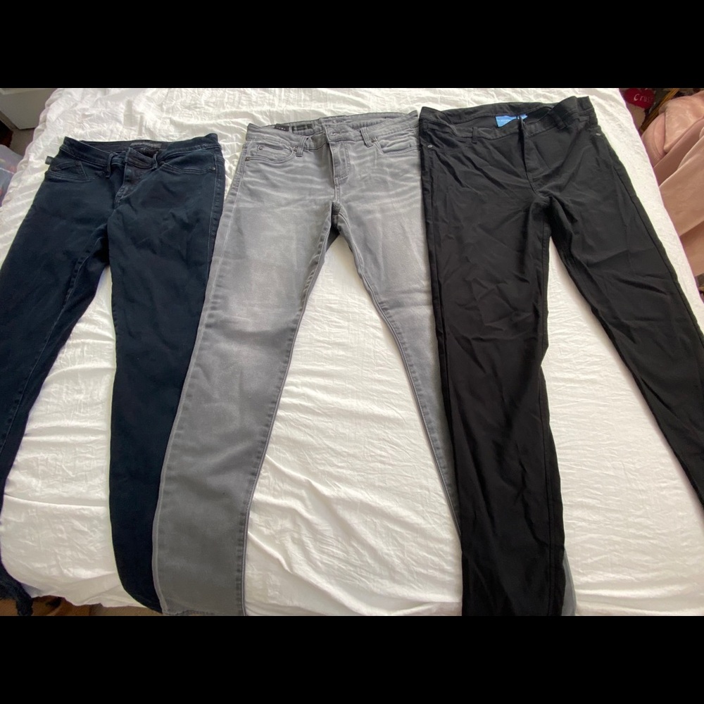 3 pairs of jeans!!